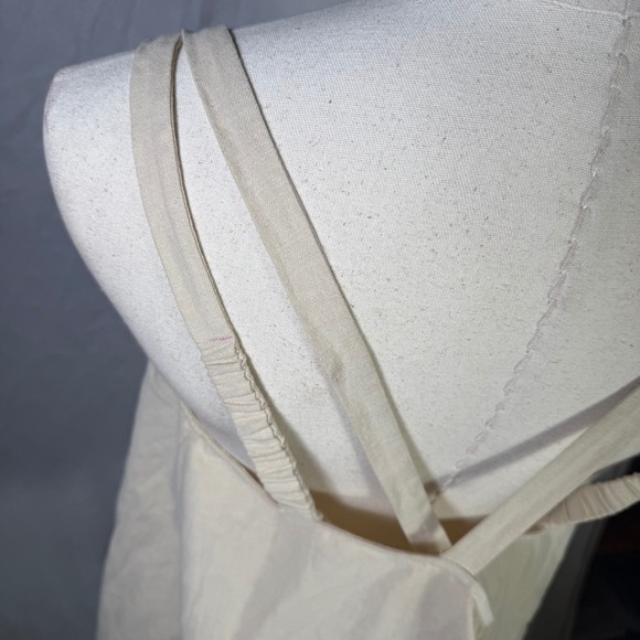 NWT LOST WANDER On Holiday Top 2X Cream Linen Blend V Neck D Ring Strap - Picture 4 of 8